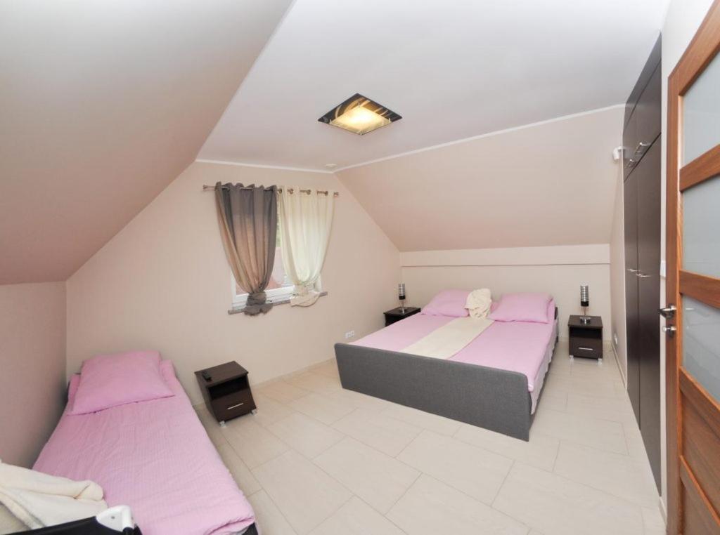 Ferienhaus Holiday Home Domki Raj Jaroslawiec Ngoại thất bức ảnh