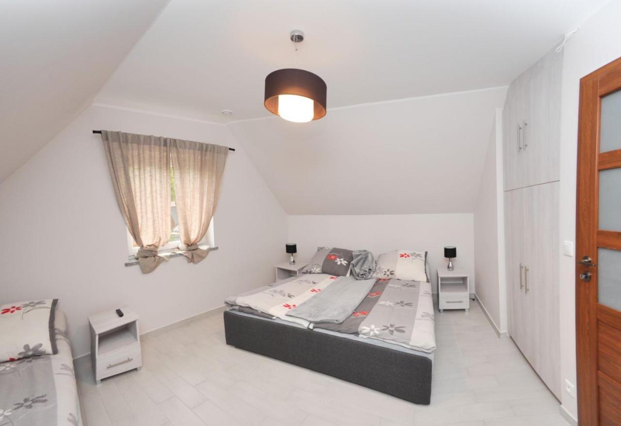 Ferienhaus Holiday Home Domki Raj Jaroslawiec Ngoại thất bức ảnh