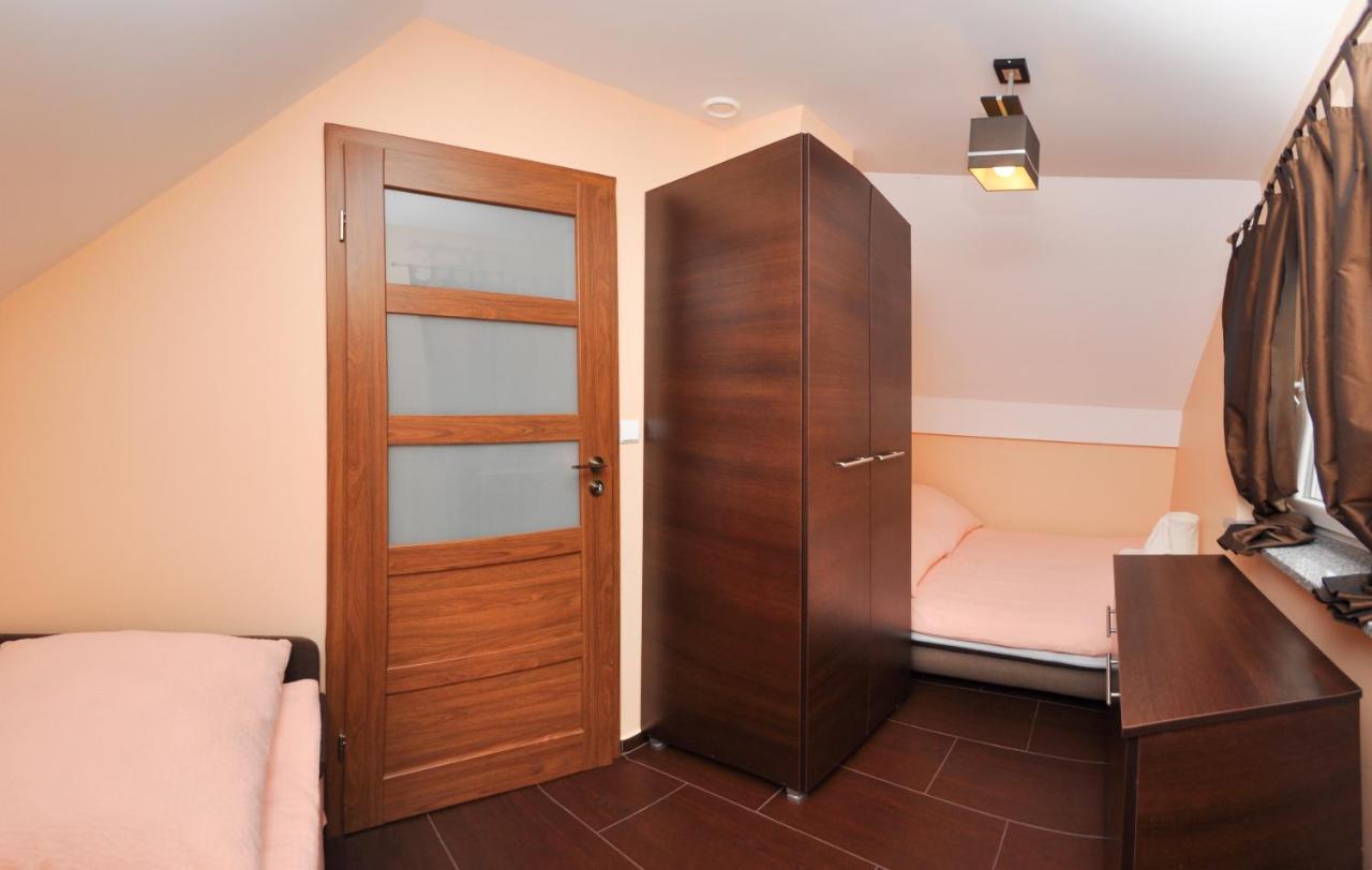 Ferienhaus Holiday Home Domki Raj Jaroslawiec Ngoại thất bức ảnh