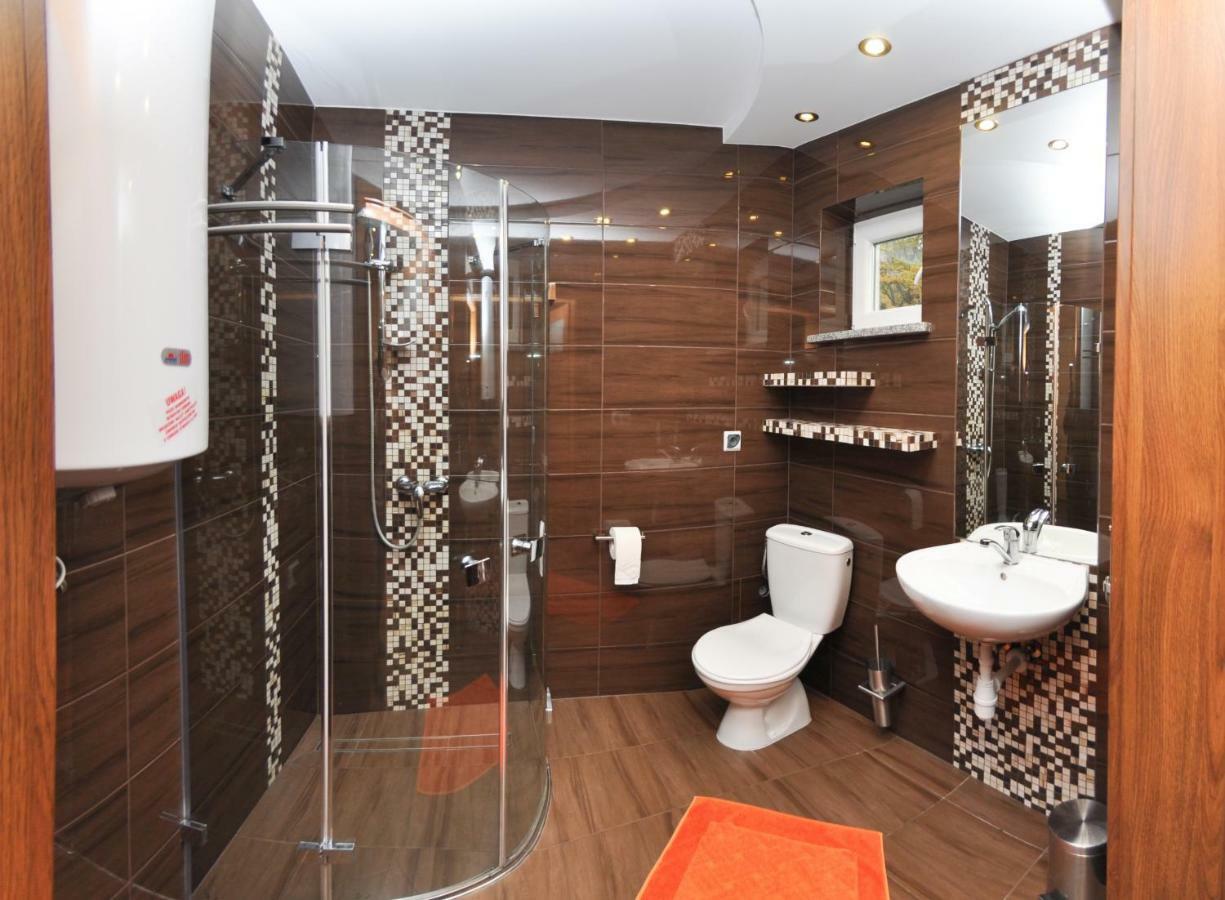 Ferienhaus Holiday Home Domki Raj Jaroslawiec Ngoại thất bức ảnh
