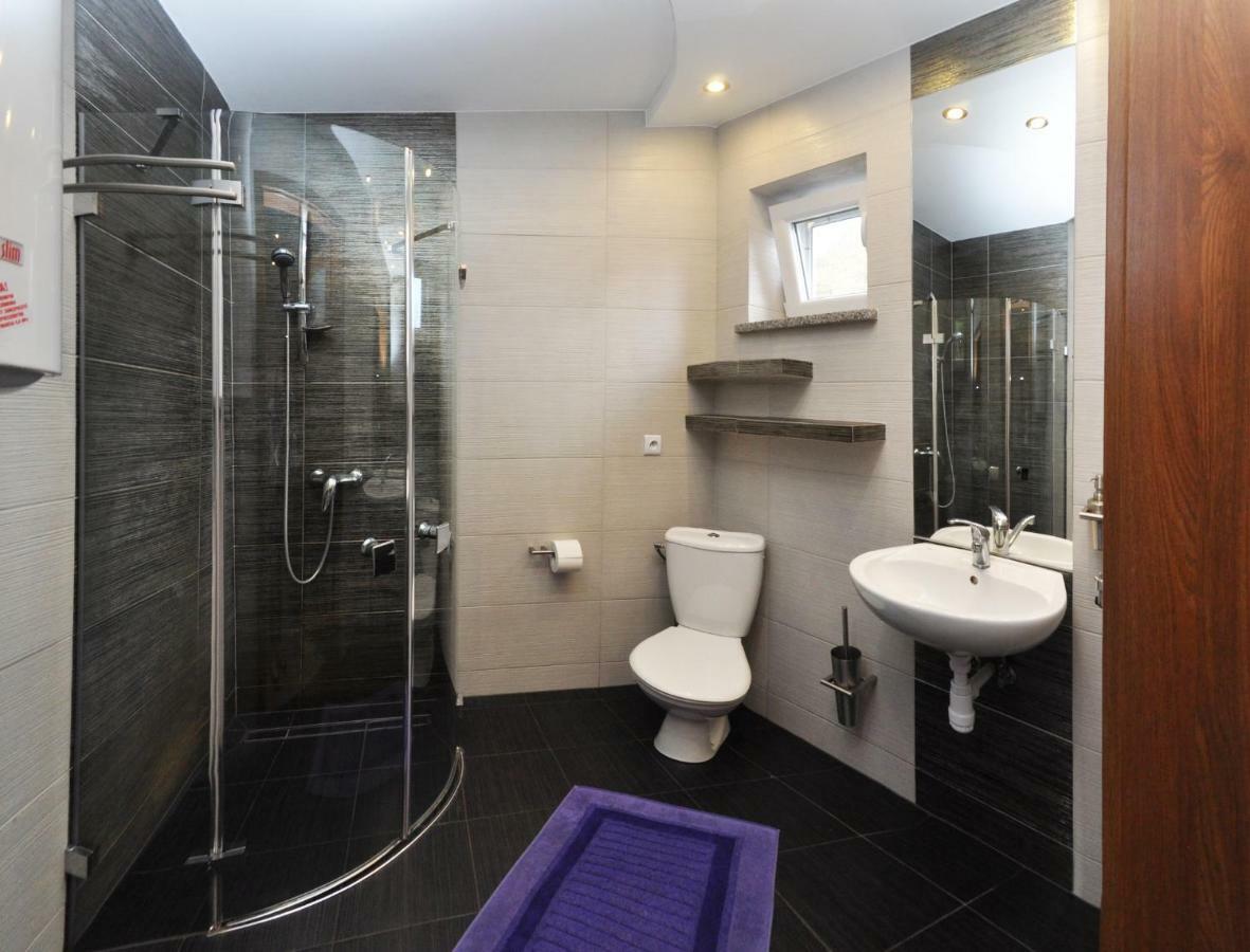 Ferienhaus Holiday Home Domki Raj Jaroslawiec Ngoại thất bức ảnh